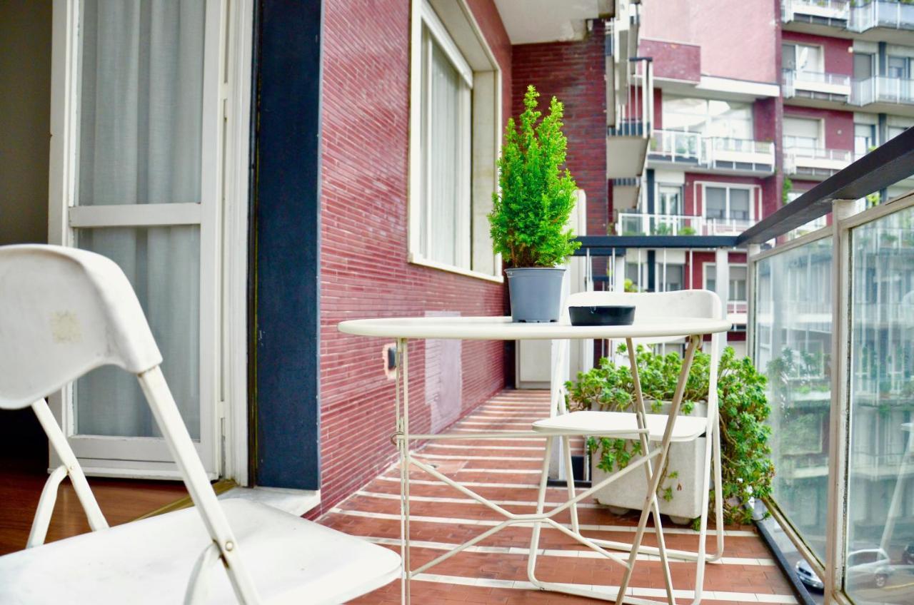 New Renovated Apartment With Balcony Porta Romana Milano Esterno foto